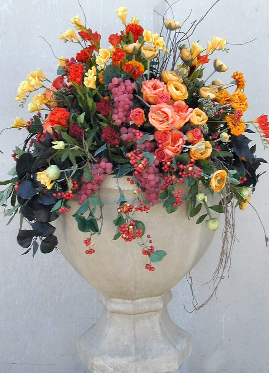 Realistic silk shop flower arrangements