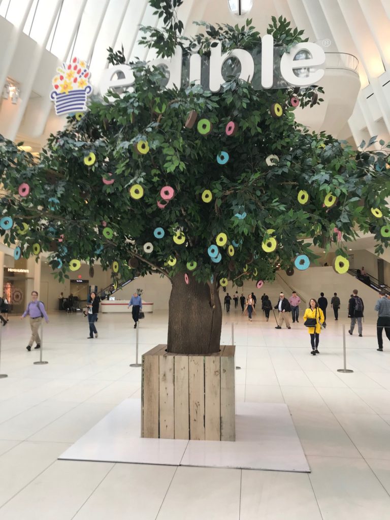 Large-scale artificial tree